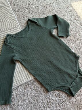 Loulou Lollipop Tencel Waffle-Knit Long Sleeve Baby One-Piece in Forrest Green